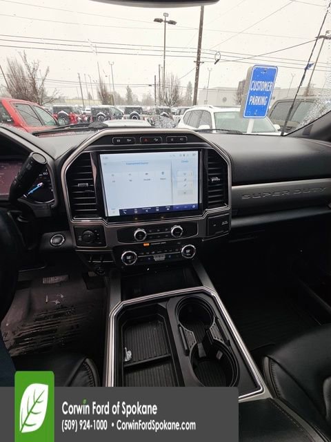 Certified 2022 Ford F250 Platinum w/ FX4 Off-Road Package image 13