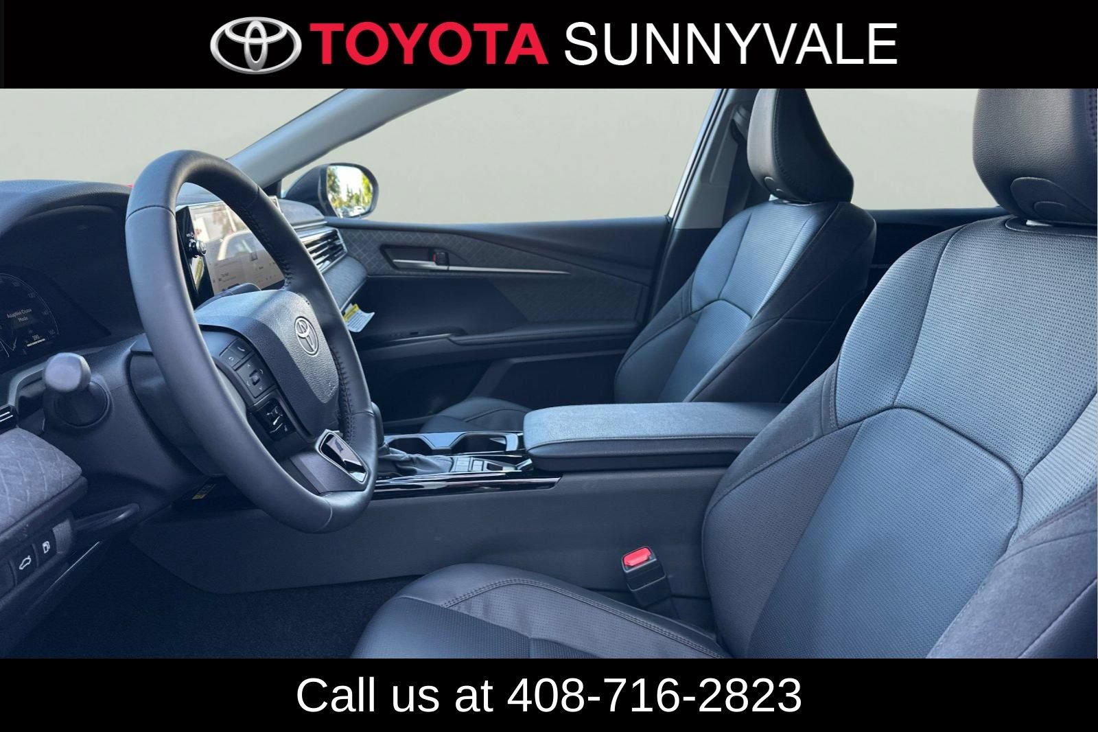 Used 2026 Toyota Camry XLE FWD image 14