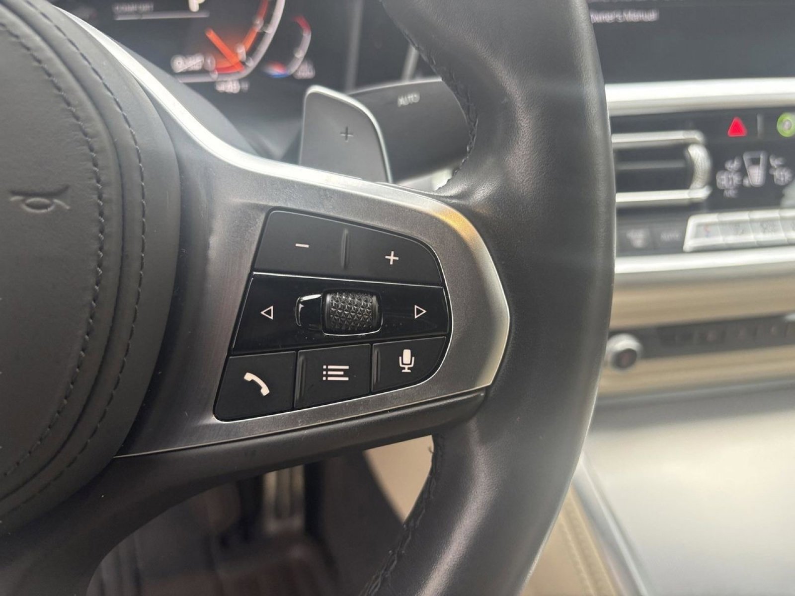 Used 2023 BMW 430i xDrive Coupe w/ M Sport Package image 8