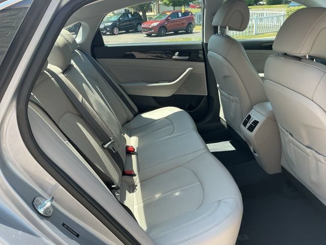 Used 2017 Hyundai Sonata Limited FWD image 33