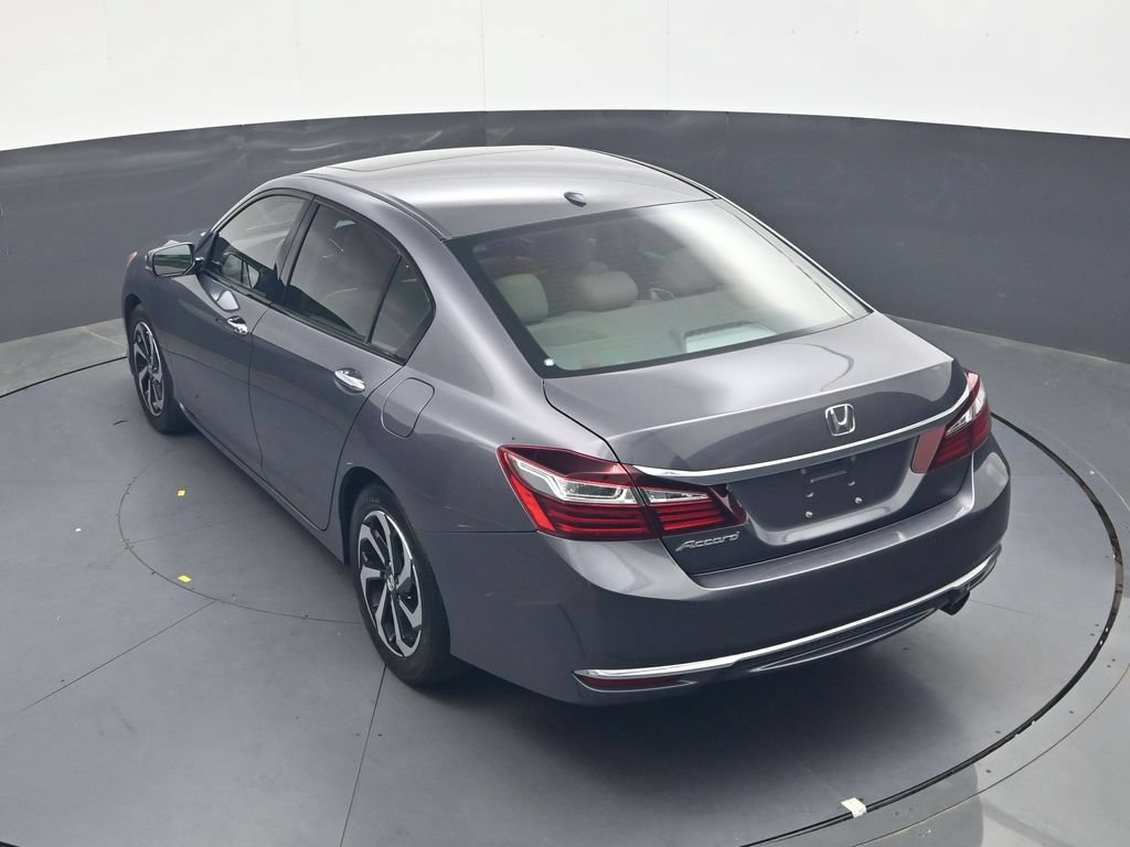 Used 2017 Honda Accord EX image 25