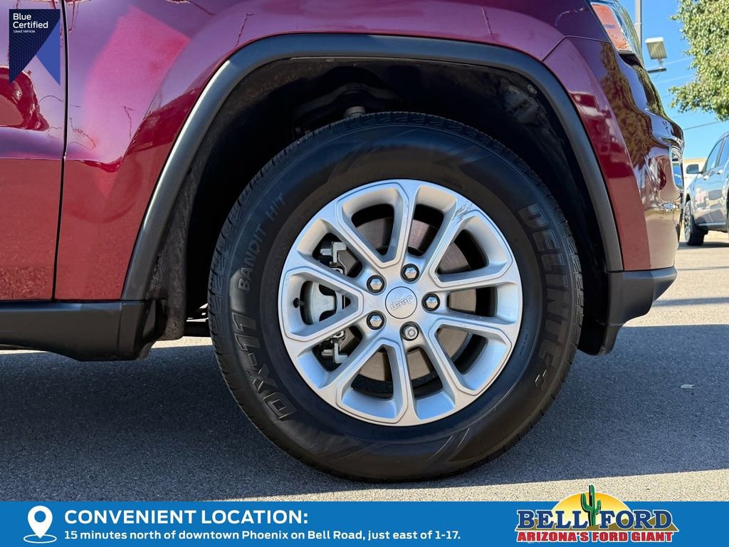 Used 2021 Jeep Grand Cherokee Laredo image 5