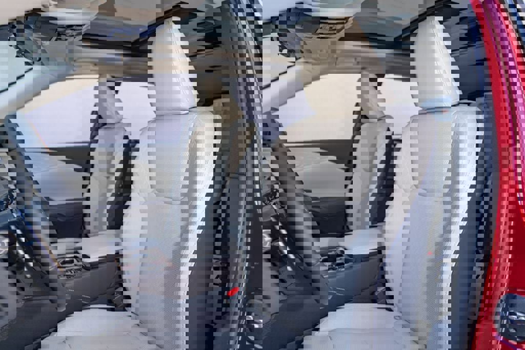 New 2026 Lexus RX 450h Luxury image 18