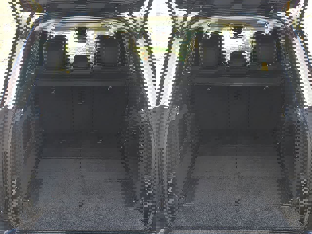 New 2025 Land Rover Range Rover Long Wheelbase Autobiography image 36