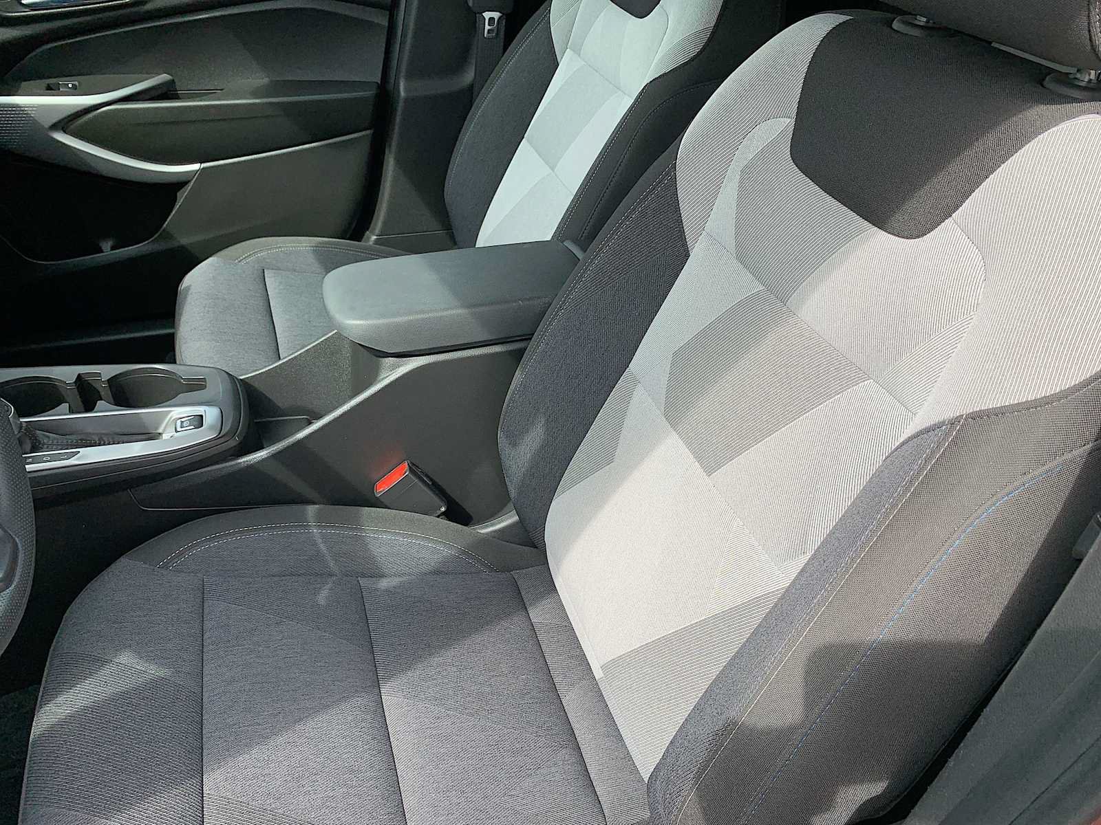Certified 2024 Chevrolet Trax LS w/ LS Convenience Package FWD image 17
