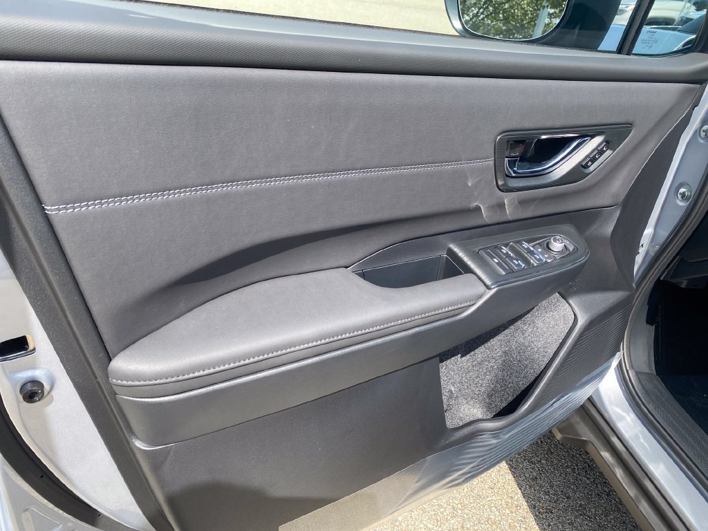 New 2026 Subaru Outback Touring XT AWD/4WD image 8