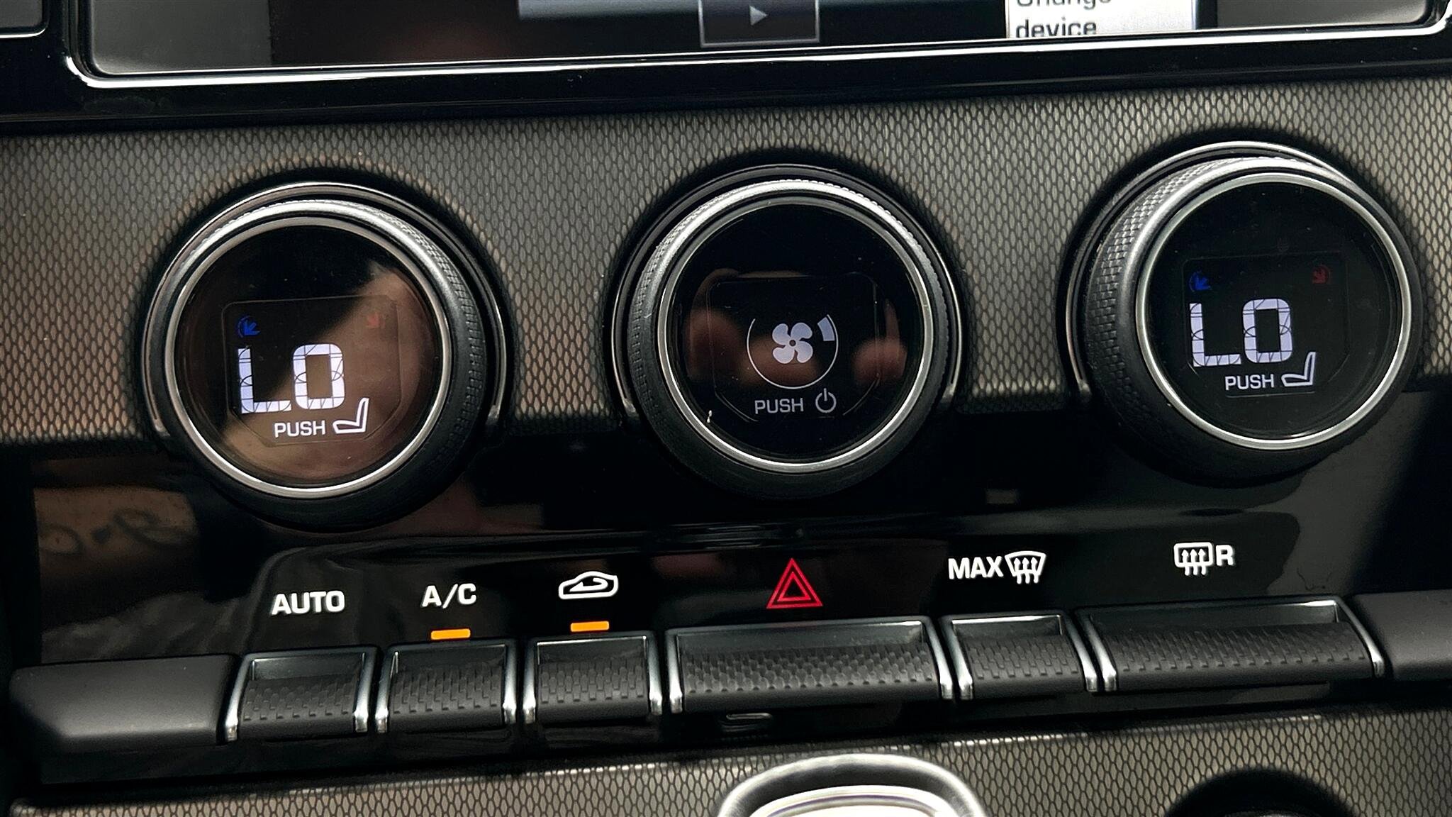 Used 2016 Jaguar F-TYPE Convertible image 29