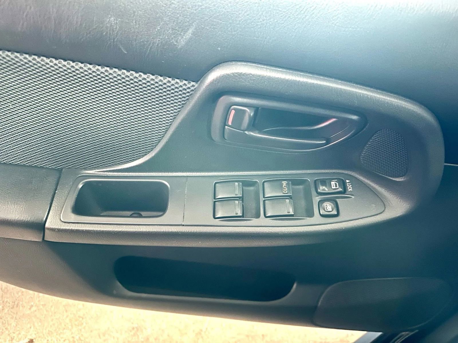 Used 2004 Subaru Impreza WRX Sedan image 30