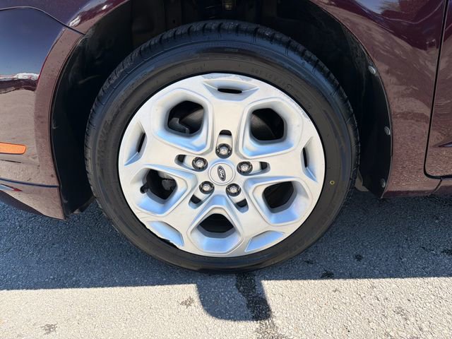 Used 2011 Ford Fusion SE w/ 201A Rapid Spec Order Code image 24