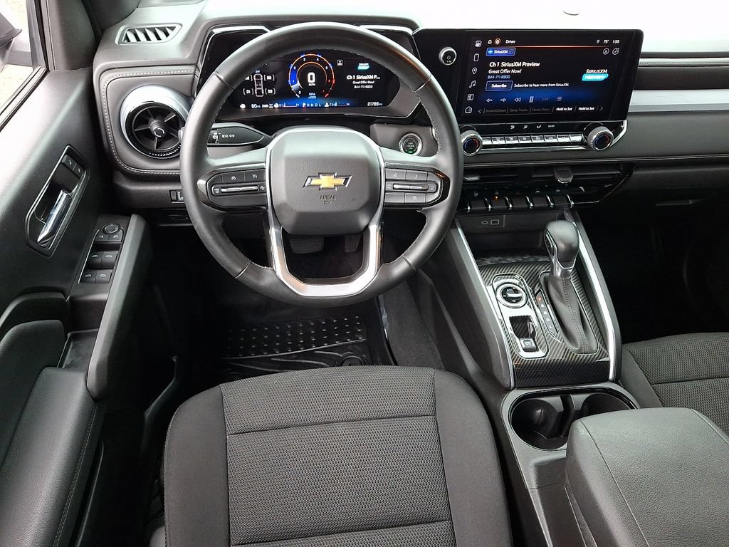 Used 2024 Chevrolet Colorado LT w/ LT Convenience Package AWD/4WD image 11