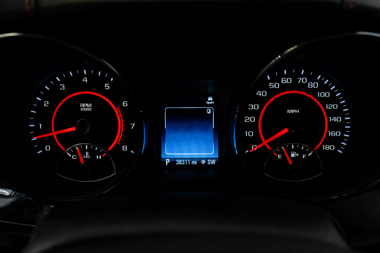 Used 2015 Chevrolet SS image 23