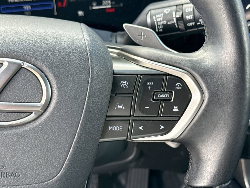 Used 2025 Lexus RX 350 Premium w/ Accessory Package (Z1) FWD image 27