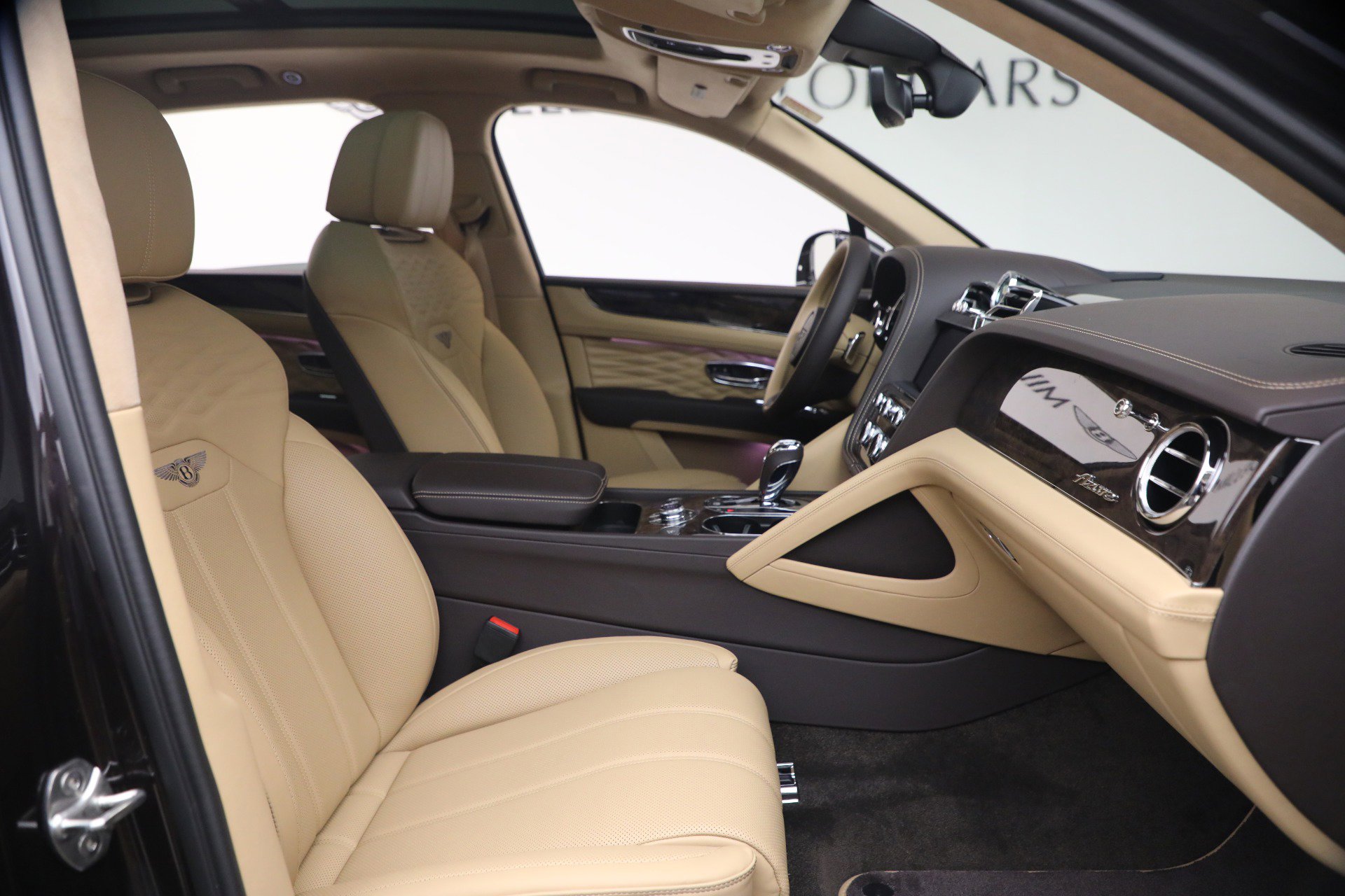 New 2026 Bentley Bentayga AWD/4WD image 27