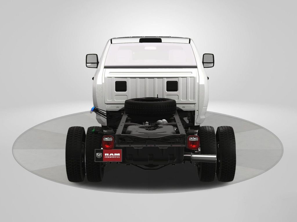New 2025 RAM 5500 Tradesman image 10