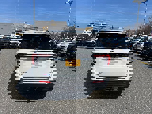 Certified 2025 Ford Explorer Active image 4