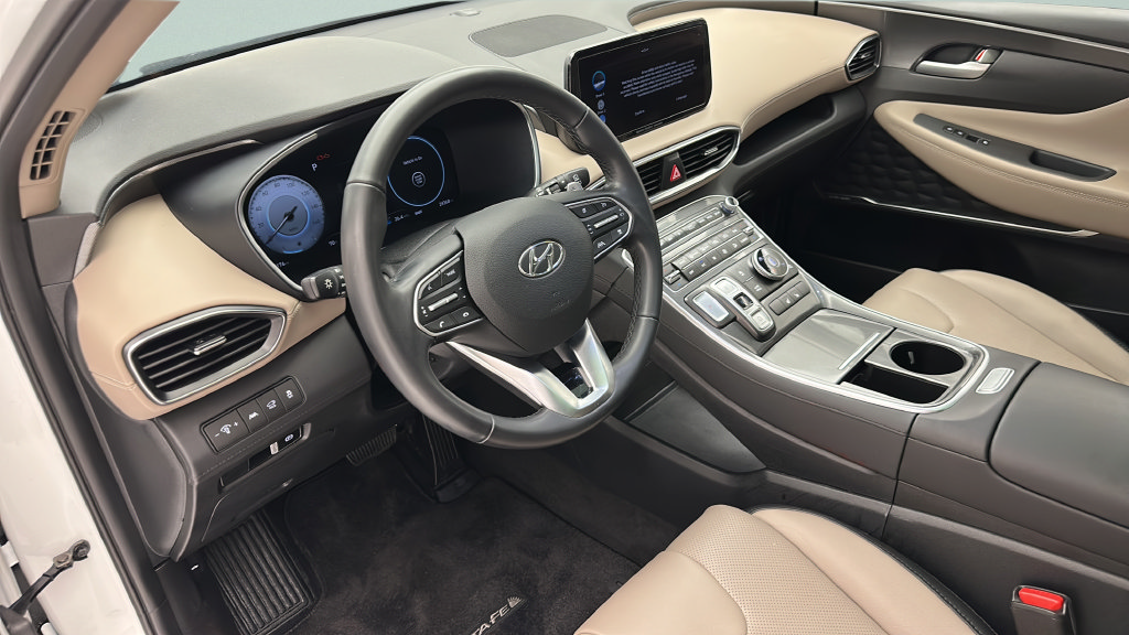 Used 2023 Hyundai Santa Fe SEL w/ Premium Package AWD/4WD image 12