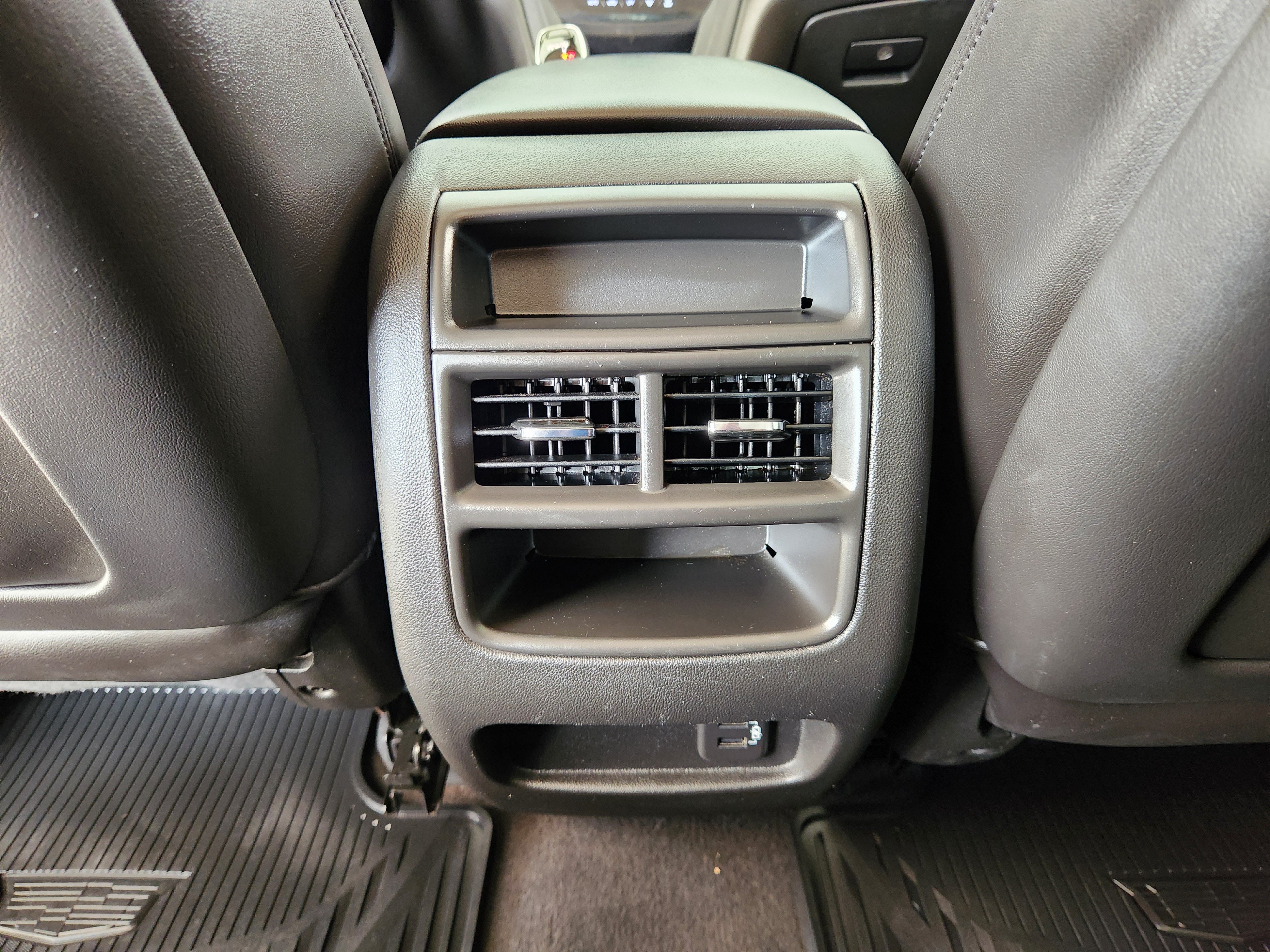 Used 2019 Cadillac XT5 Luxury FWD image 33