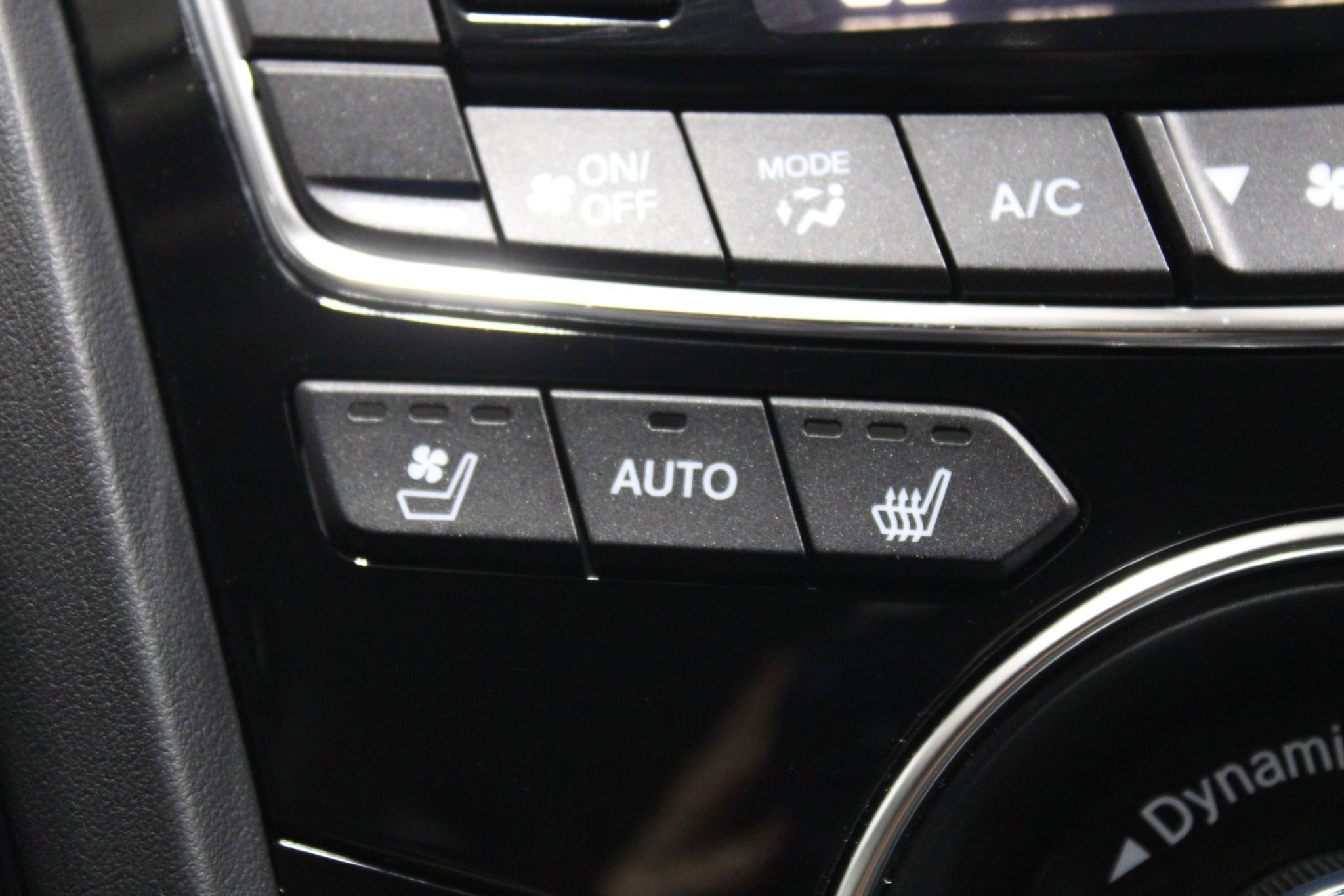 Used 2021 Acura RDX AWD w/ Advance Package image 39