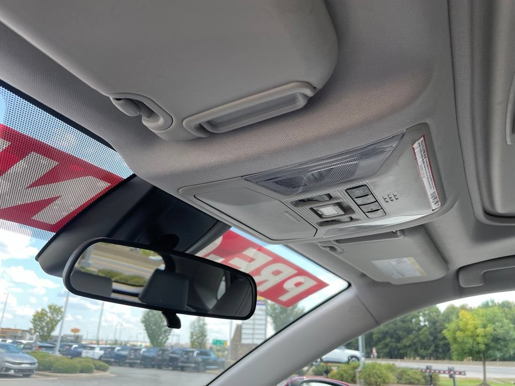 Used 2021 Toyota RAV4 XLE Premium FWD image 21