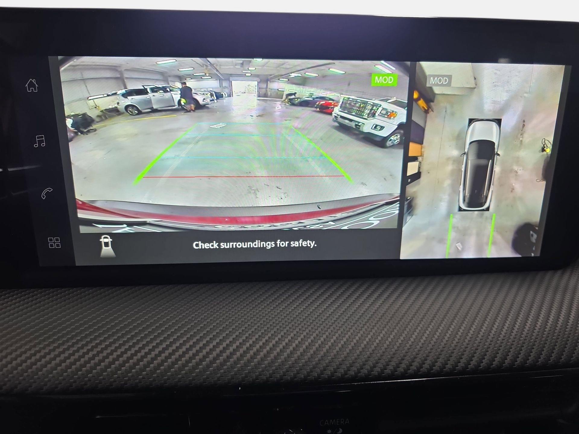 New 2026 Nissan Kicks SR FWD image 23