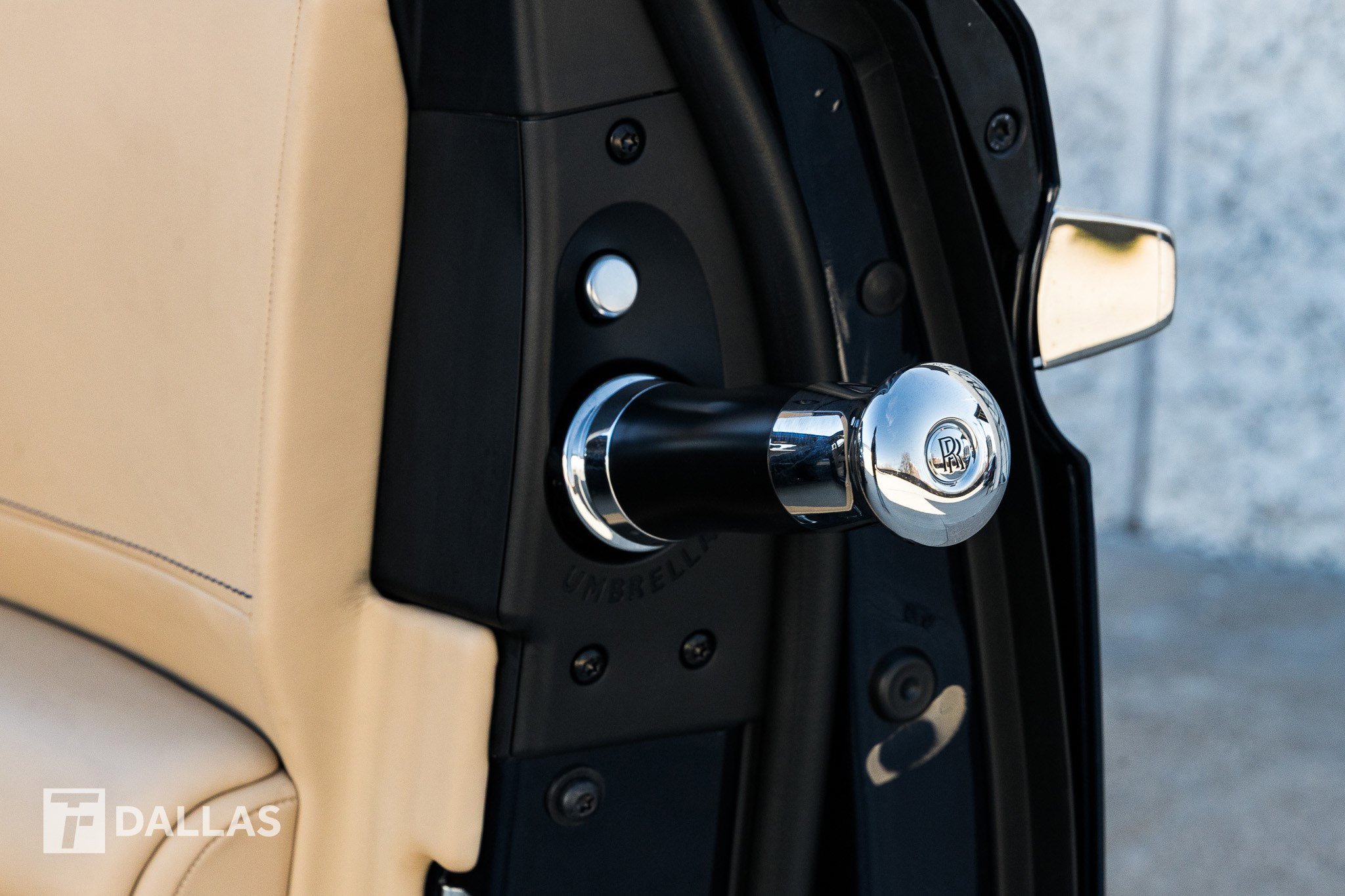 Used 2019 Rolls-Royce Ghost image 38