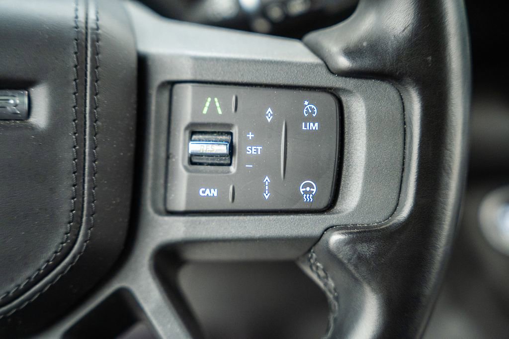 Used 2022 Land Rover Defender 110 X-Dynamic HSE AWD/4WD image 30