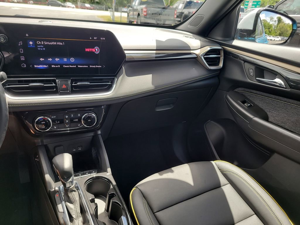 Used 2025 Chevrolet TrailBlazer ACTIV w/ Convenience Package FWD image 20