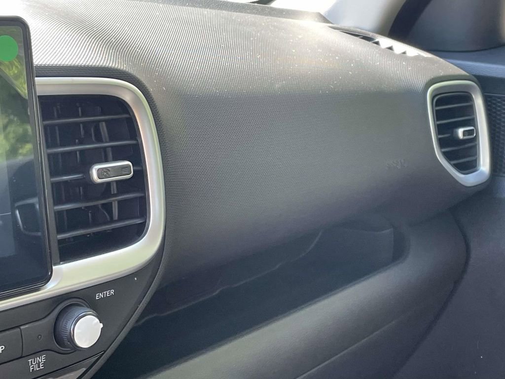 New 2026 Hyundai Venue SE FWD image 29