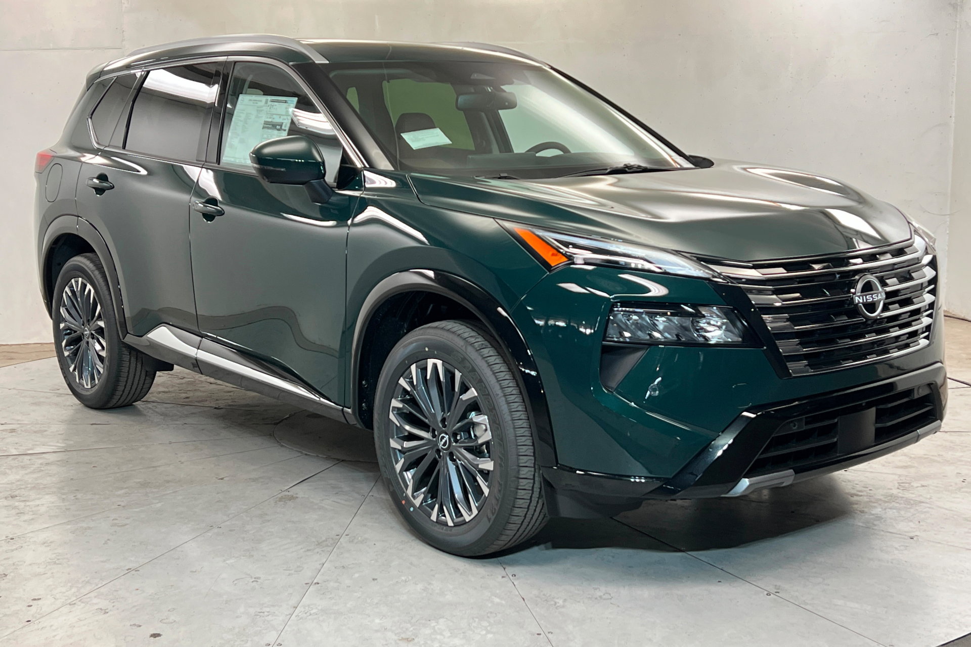 New 2026 Nissan Rogue Platinum w/ Platinum Premium Package image 7