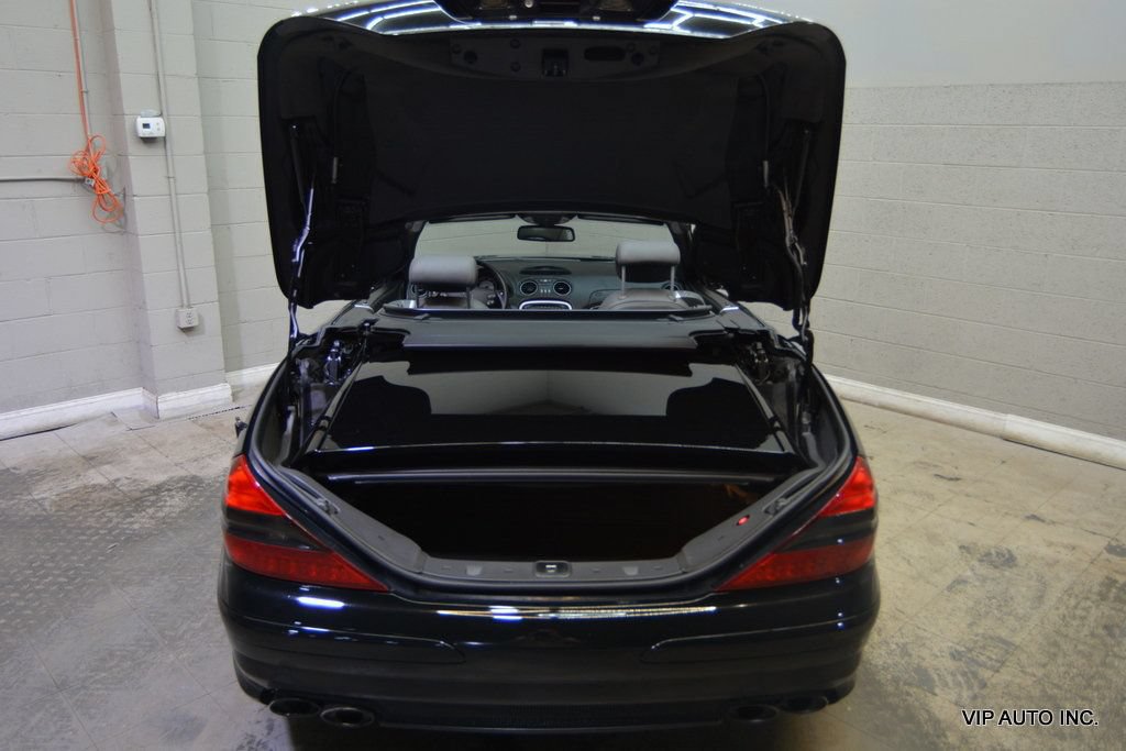 Used 2004 Mercedes-Benz SL 55 AMG image 24