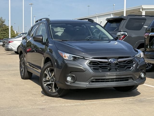 Used 2024 Subaru Crosstrek 2.0i Premium AWD/4WD image 2
