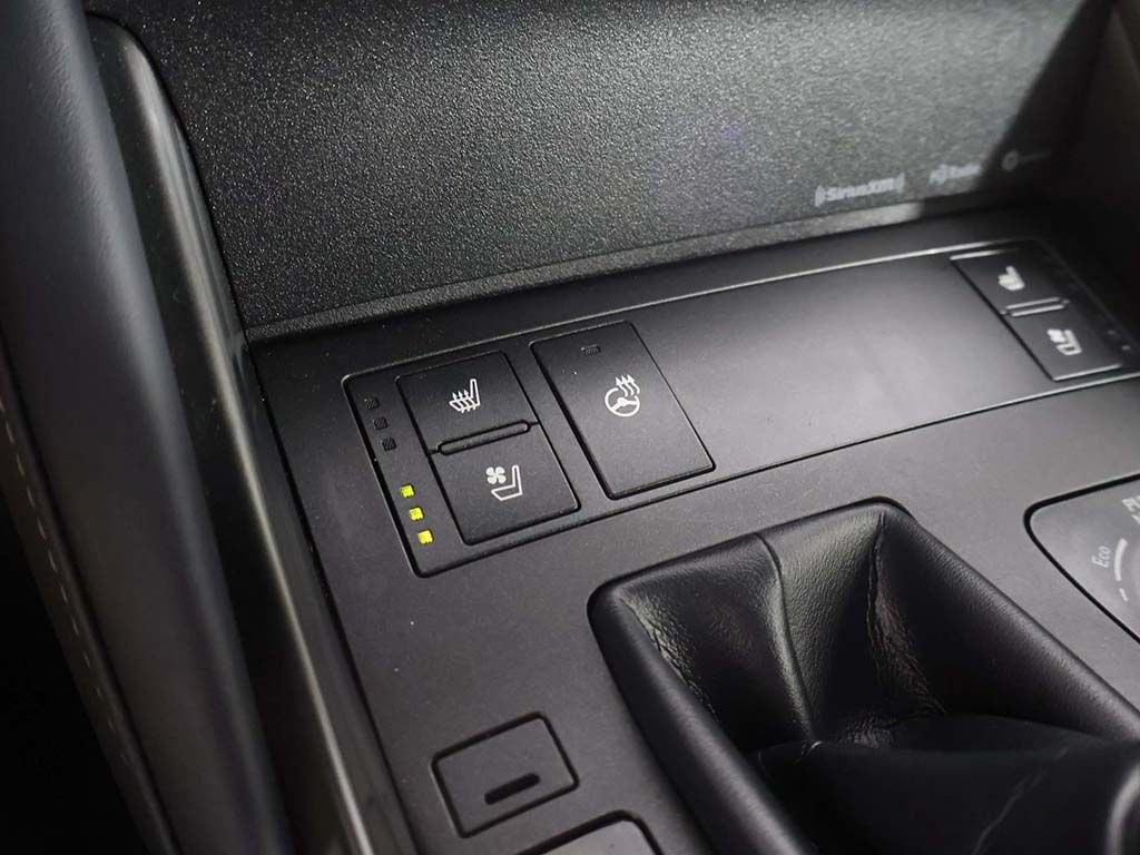 Used 2021 Lexus IS 350 F Sport w/ Accessory Package 2 AWD/4WD image 50