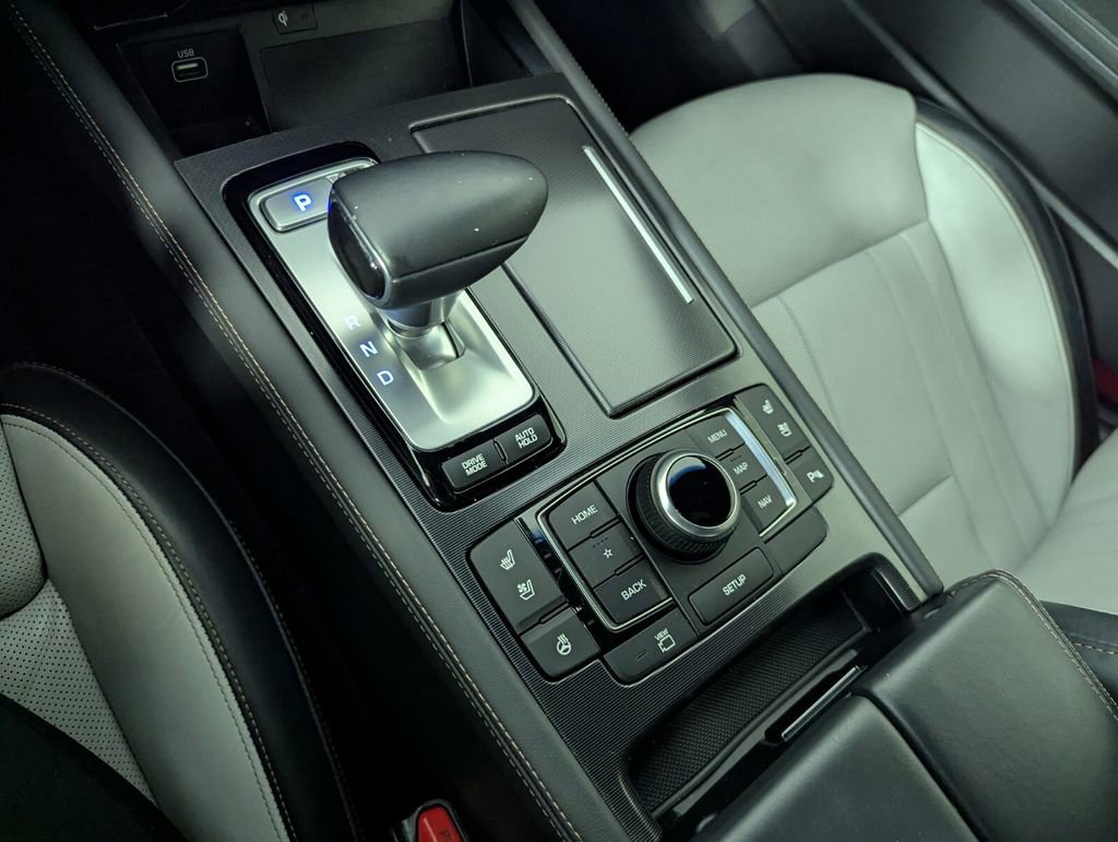 Used 2020 Genesis G80 3.3T Sport image 21