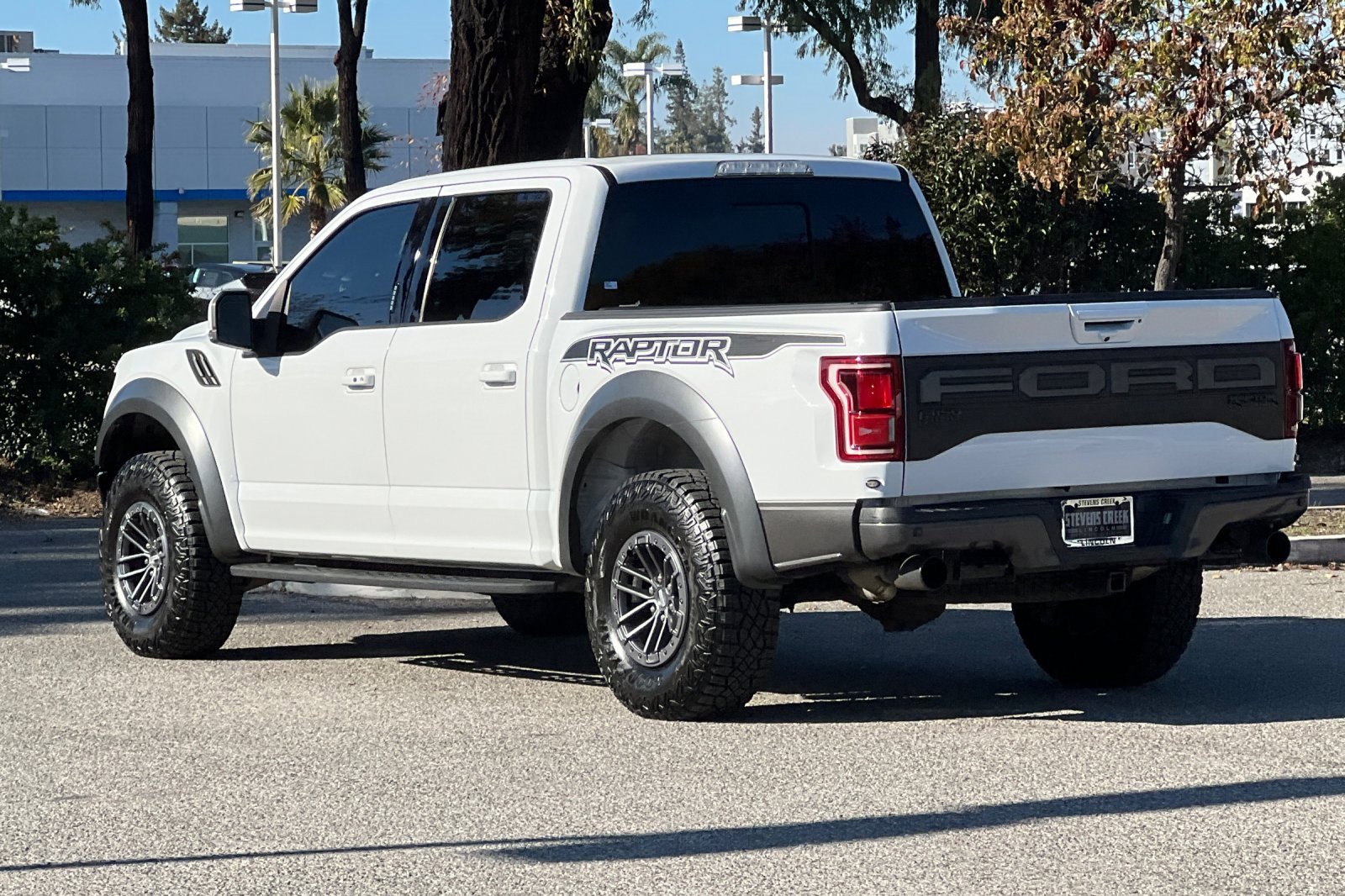 Used 2019 Ford F150 Raptor w/ Equipment Group 802A Luxury image 6