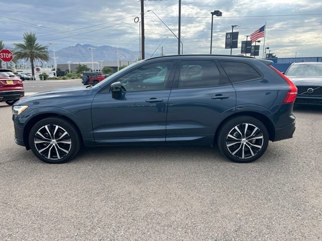 Used 2024 Volvo XC60 B5 Plus AWD/4WD image 6