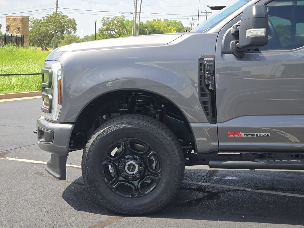 Used 2025 Ford F350 XL w/ STX Appearance Package AWD/4WD image 8