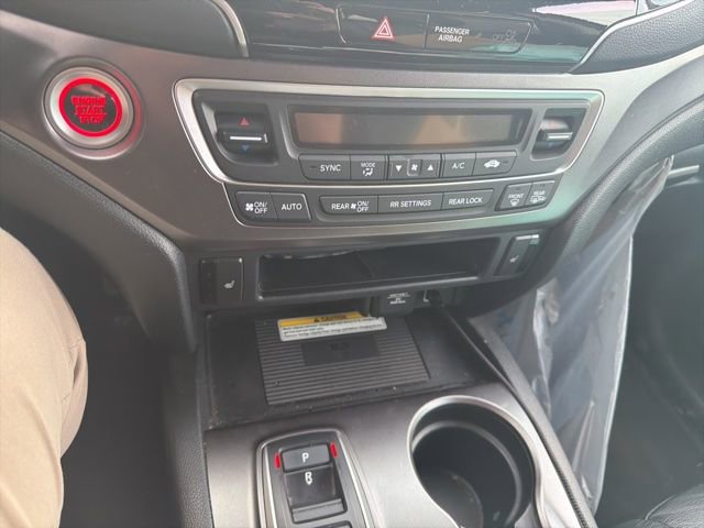 Used 2022 Honda Pilot Special Edition image 6
