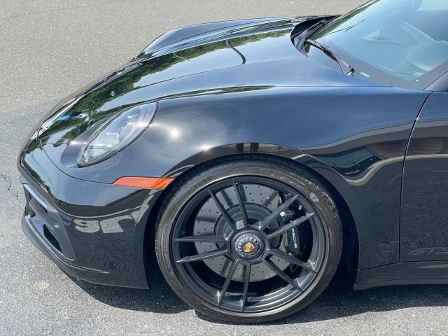 Used 2022 Porsche 911 Carrera 4 GTS AWD/4WD image 16