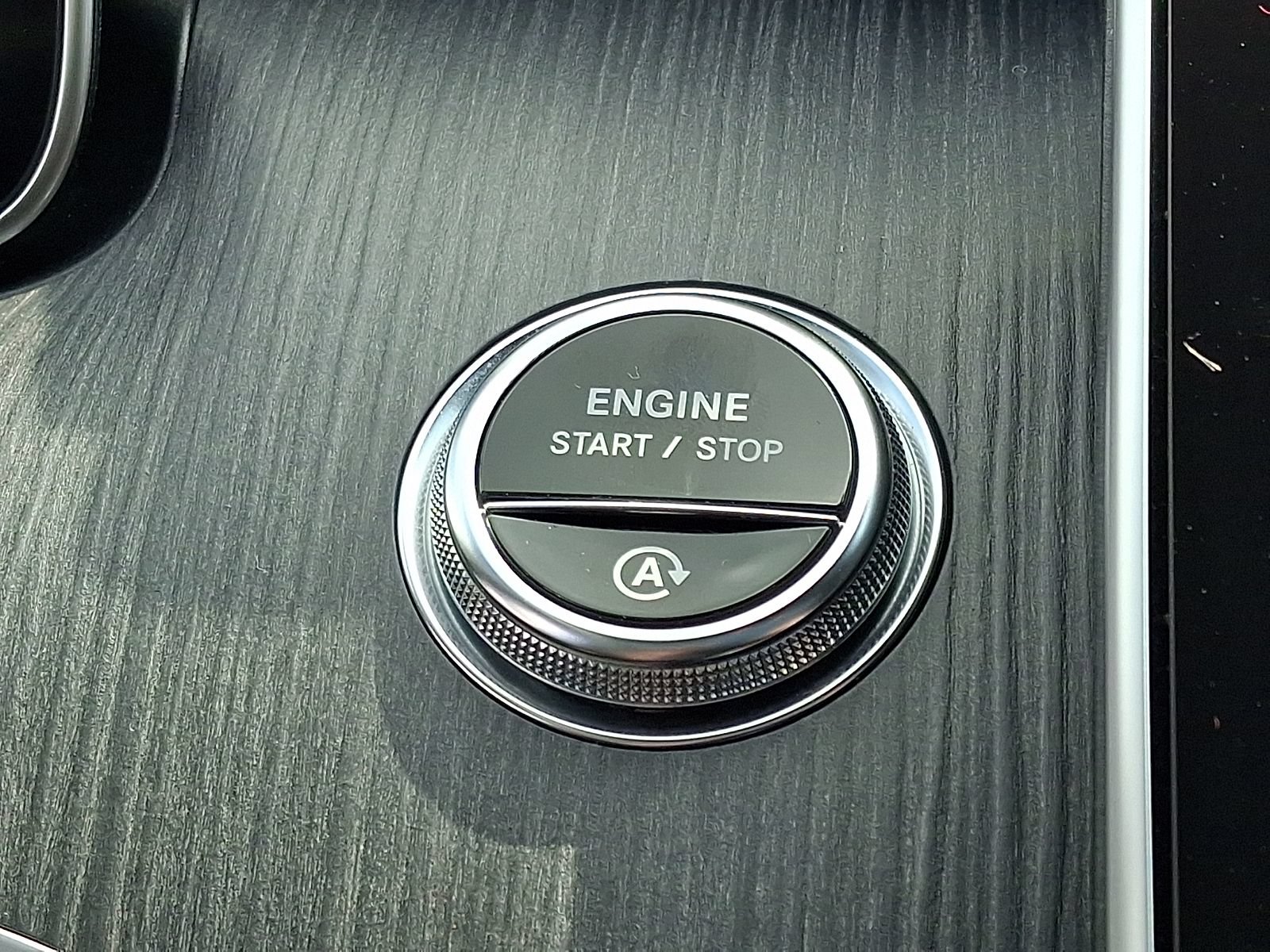 Used 2024 Mercedes-Benz C 43 AMG 4MATIC Sedan image 23
