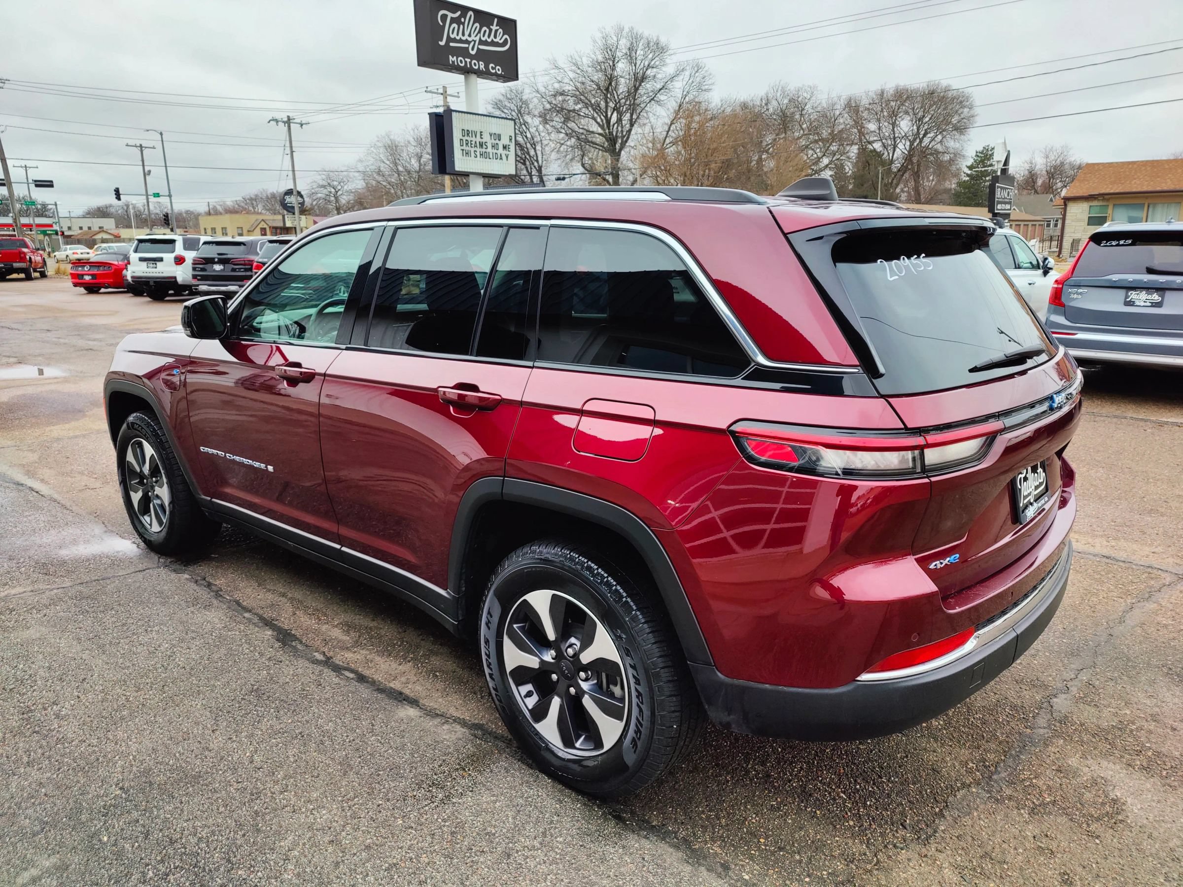 Used 2024 Jeep Grand Cherokee Limited 4xe AWD/4WD image 5