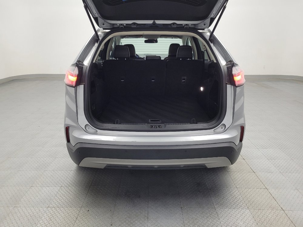 Used 2023 Ford Edge SEL image 29