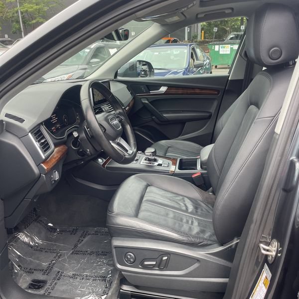 Used 2018 Audi Q5 2.0T Premium Plus AWD/4WD image 23