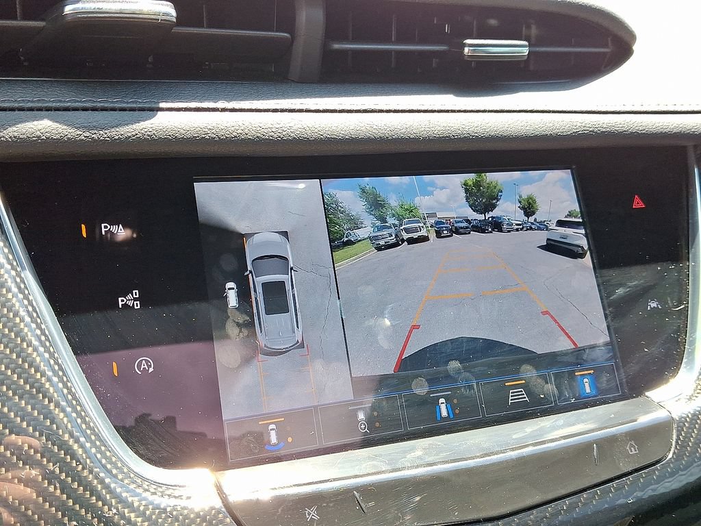 Used 2025 Cadillac XT6 Sport w/ Technology Package AWD/4WD image 18