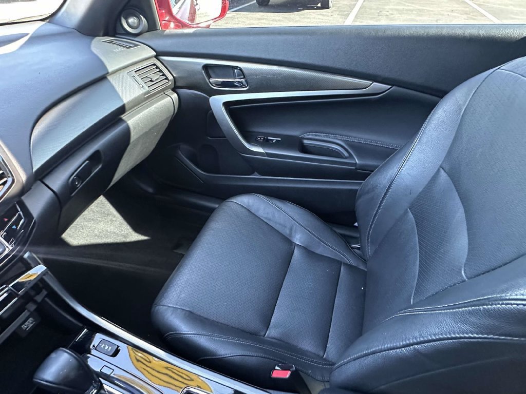 Used 2017 Honda Accord EX-L image 29