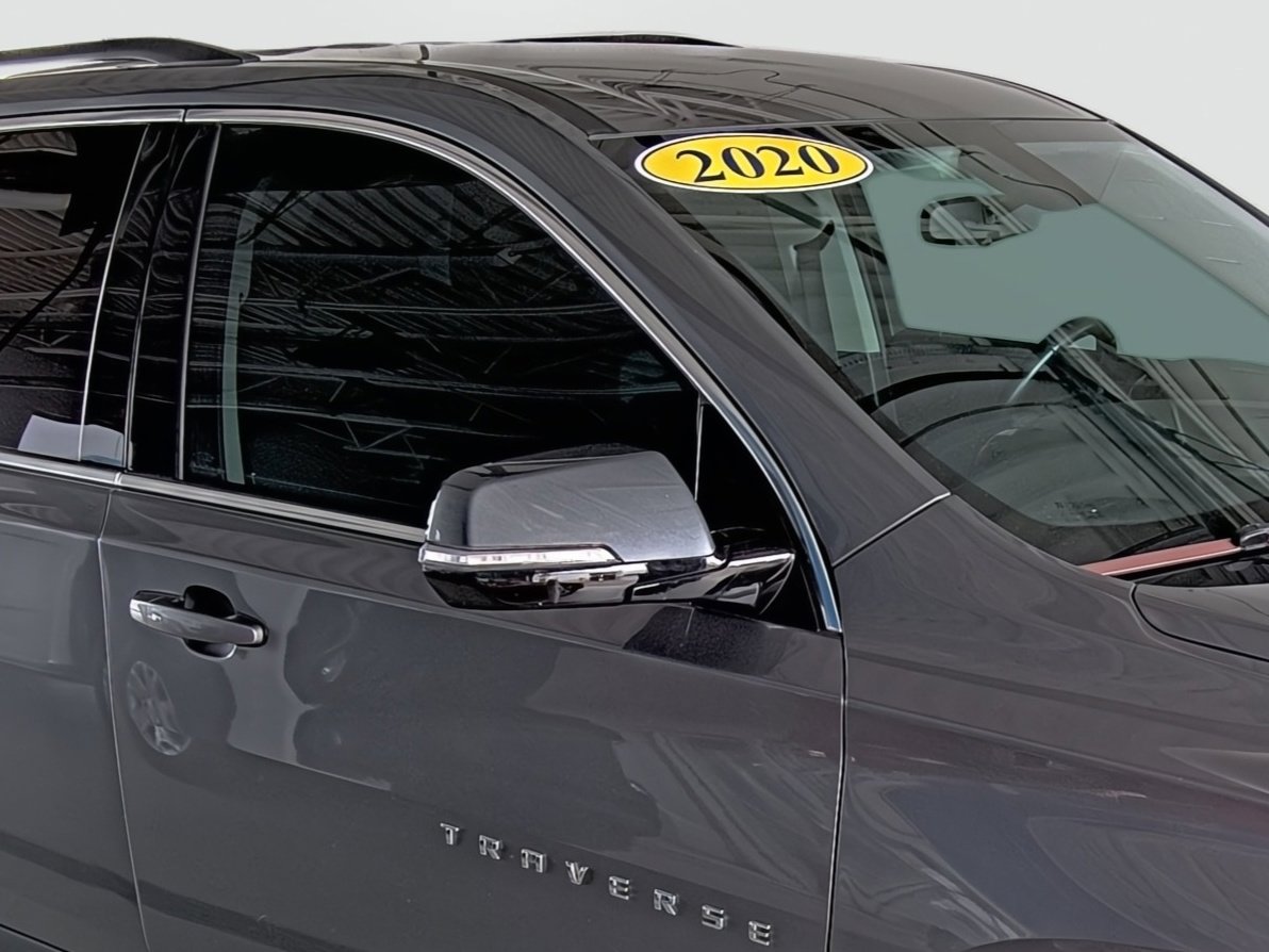 Used 2020 Chevrolet Traverse LT FWD image 17