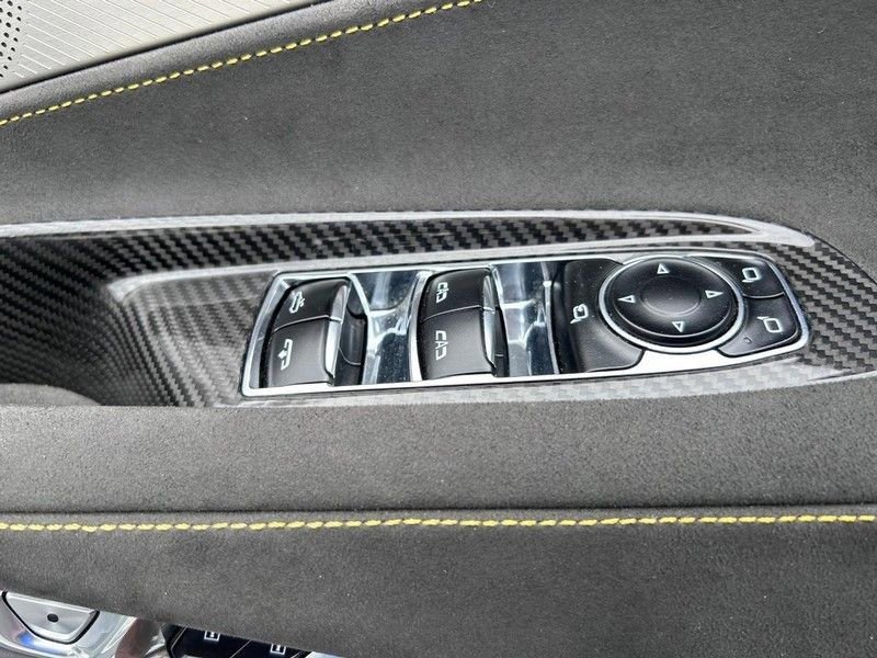 Used 2021 Chevrolet Corvette Stingray Premium Conv w/ Z51 Performance Package image 22