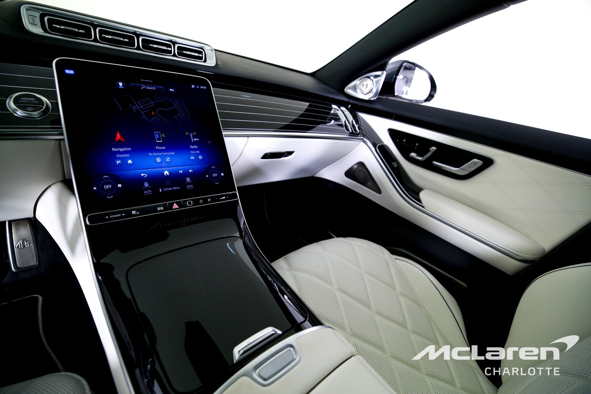 Used 2023 Mercedes-Benz Maybach S 680 4MATIC w/ Manufaktur Leather Package image 14