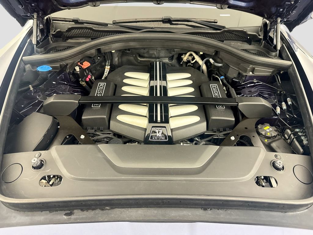 Used 2020 Rolls-Royce Cullinan image 33