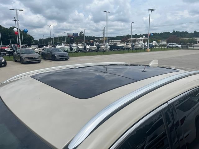 Used 2018 Lincoln MKC Reserve FWD image 2