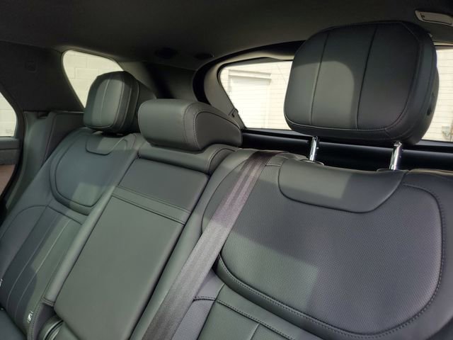 Certified 2024 Land Rover Range Rover Sport SE AWD/4WD image 13
